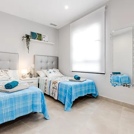 Moderno Scandic, Playa Del Cura * Torrevieja