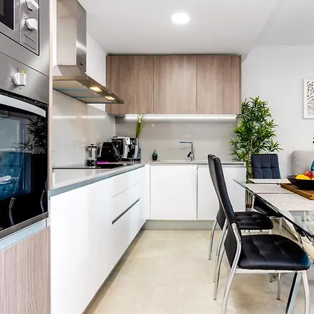 Moderno Scandic, Playa Del Cura Apartamento *